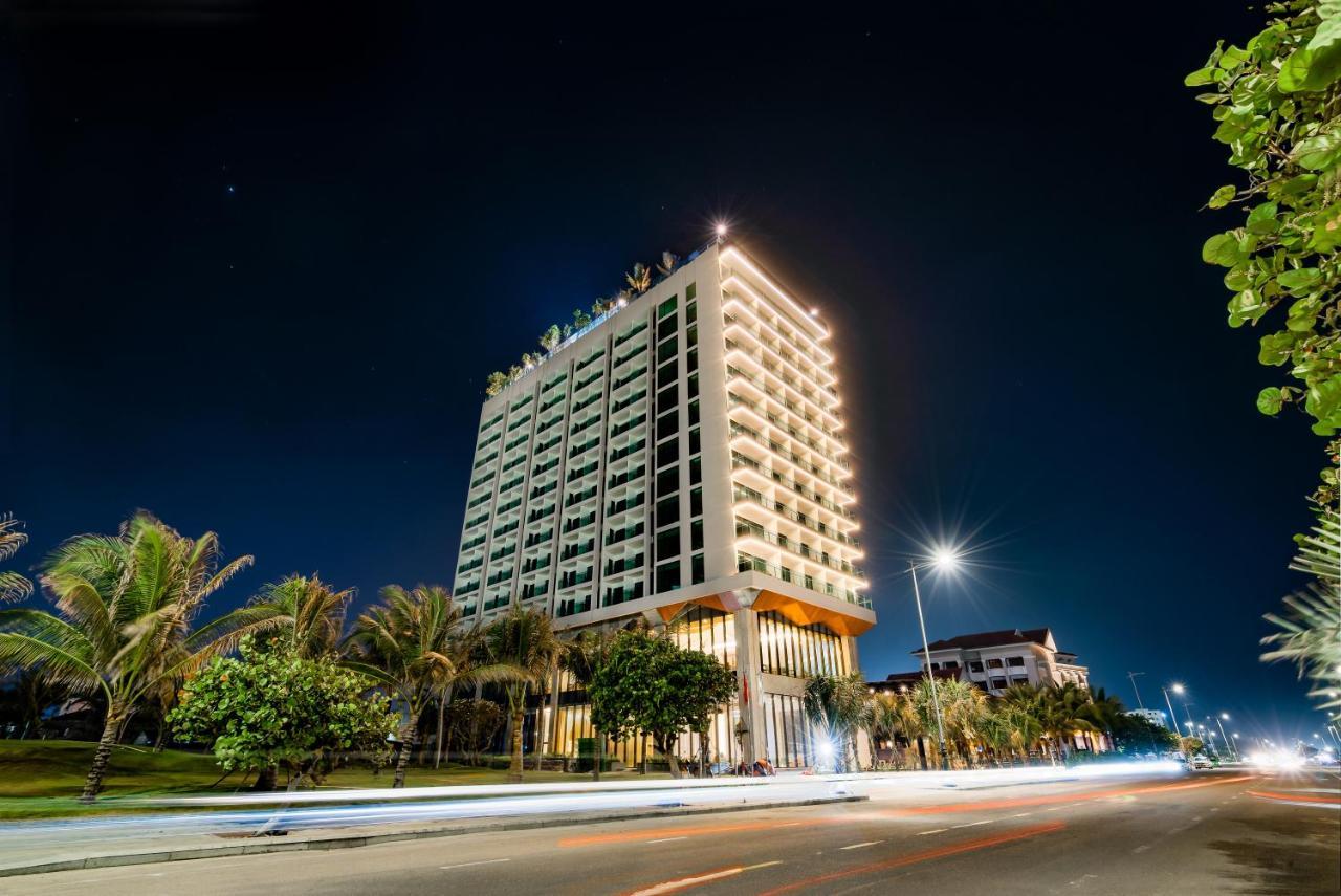 Sala Grand Tuyhoa Hotel Tuy Hòa Zewnętrze zdjęcie
