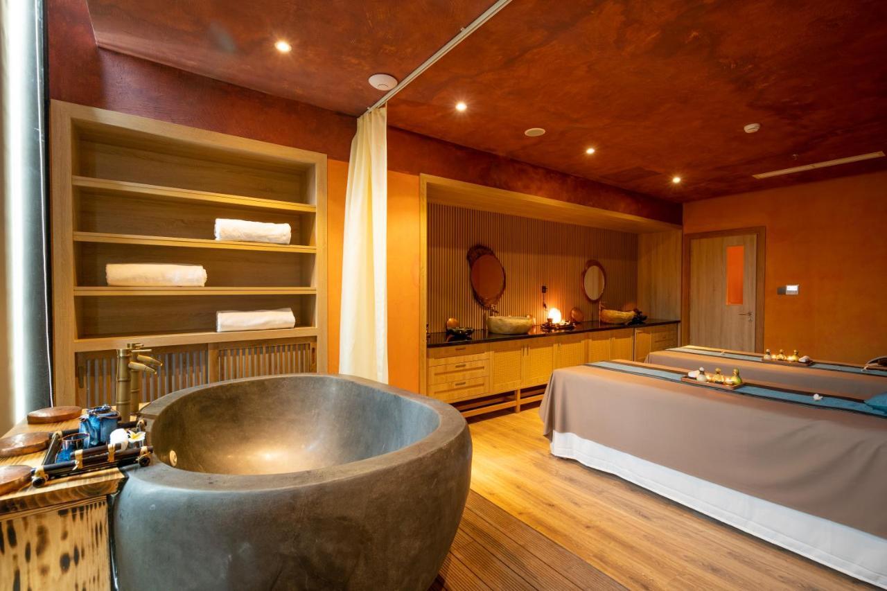 Sala Grand Tuyhoa Hotel Tuy Hòa Zewnętrze zdjęcie